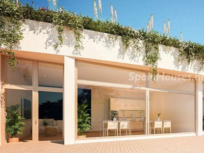 Casa adosada en venta en Vistahermosa, Alicante