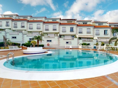 Venta Casa adosada en pedro jose mendizabal 11 Santa Cruz de Tenerife. Con terraza 364 m²