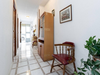 Venta Casa unifamiliar en Madrid 22 Armilla. Con balcón 152 m²