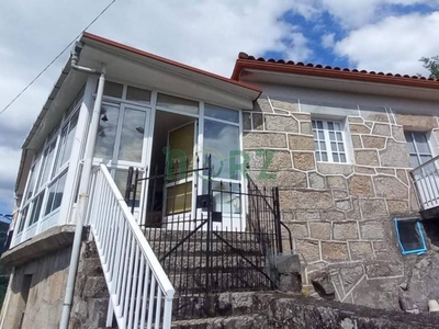 Venta Casa unifamiliar Ourense. Con balcón 380 m²