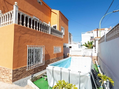 Venta Casa unifamiliar Puerto de la Cruz. Con terraza 227 m²