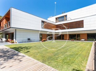 Chalet en venta en Esplugues de Llobregat, Barcelona