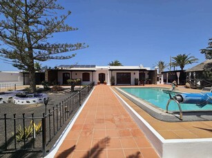 Chalet en venta en Playa Blanca, Yaiza, Lanzarote