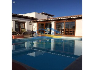 Villa de Lujo en Venta en Corralejo, Las Palmas