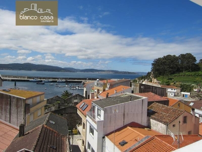 ¡Apartamento con vistas al mar, perfecto para tus vacaciones en el puerto de Corme!