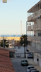 Bajo en primera linea de playa