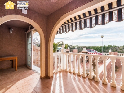 GRAN ALACANT, JUNTO AL CLOT DE GALVANY. DISFRUTA DE 35m2 DE TERRAZA CON VISTAS DESPEJADAS.