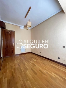 Alquiler piso c/ cadiz en Centro Alcobendas