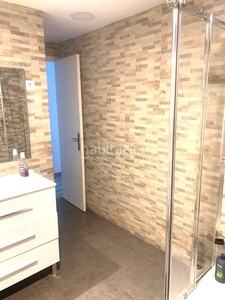 Alquiler piso con 3 habitaciones con aire acondicionado en Badalona