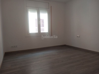 Alquiler piso en alquiler pisos de 2 habitaciones con trastero(contactar solo por mail) en Reus