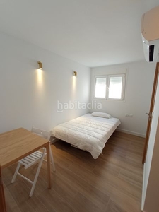 Alquiler piso ¡¡excelente habitación íntegramente reformada, baño en suite, aire acondicionado, zona patraix!! en Valencia