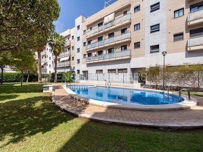 Ático espectacular ático-duplex con piscina y parking en Valencia