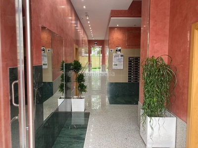 Piso en avenida don Juan de Borbón 96 piso con 4 habitaciones con ascensor y aire acondicionado en Murcia