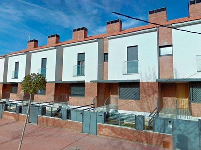 Venta Casa unifamiliar en Calle Aperos 25 Valladolid. 229 m²