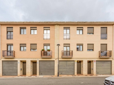 Venta Casa unifamiliar en Juan De Rada 5 Obanos. Buen estado con balcón 158 m²