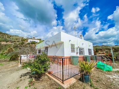 Venta Casa unifamiliar en Paraje Los Morenos Rincón de la Victoria. Con terraza 175 m²