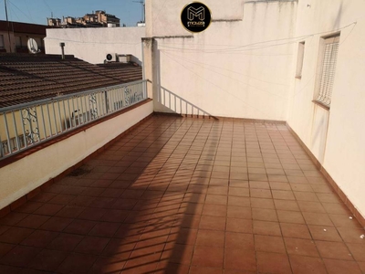 Venta Casa unifamiliar Jaén. Con balcón 230 m²