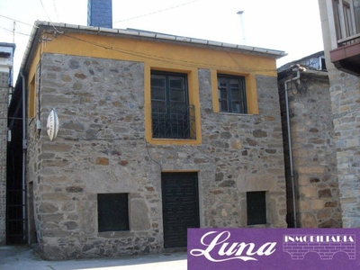 Venta Casa unifamiliar Molinaseca. Buen estado calefacción individual 196 m²