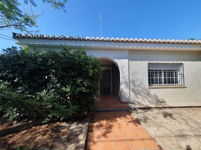 Venta Casa unifamiliar Paterna. Con terraza 142 m²