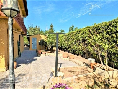Venta Casa unifamiliar Riba-roja de Túria. Con terraza 257 m²