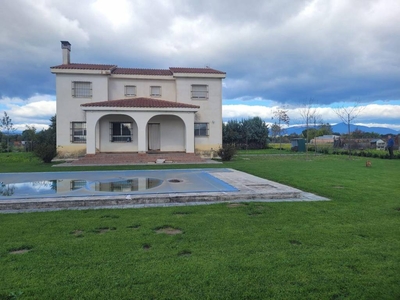 Venta Casa unifamiliar Talavera de la Reina. Buen estado 265 m²