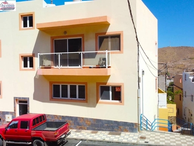 Venta Piso Agüimes. Piso de dos habitaciones en Ntra. Sra. Del Carmen. Primera planta con terraza