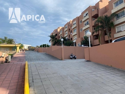 Venta Piso Algeciras. Piso de tres habitaciones Primera planta plaza de aparcamiento
