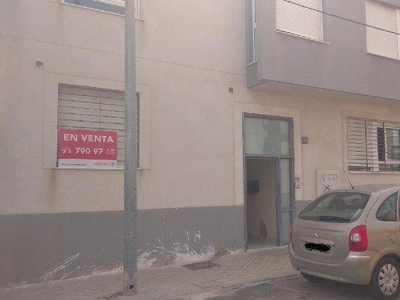Venta Piso Almería. Piso de dos habitaciones en Avda De Los Jornaleros.