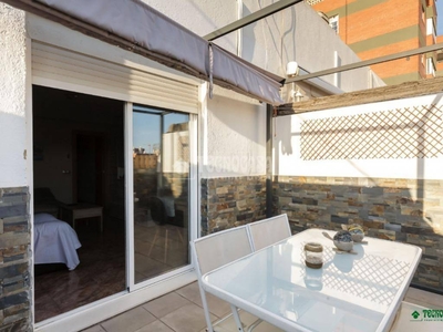 Venta Piso Almería. Piso de dos habitaciones Muy buen estado quinta planta con terraza