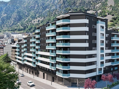Venta Piso Andorra la Vella. Piso de cuatro habitaciones Con terraza