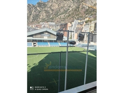 Venta Piso Andorra la Vella. Piso de dos habitaciones Buen estado con terraza