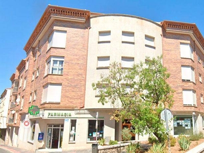 Venta Piso Ávila. Piso de dos habitaciones en Calle Capitan PeÑas ChaflÁn Bajada Don Alonso. Primera planta