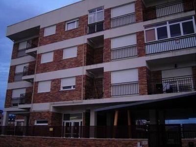 Venta Piso Ávila. Piso de tres habitaciones en calle lirio. Buen estado segunda planta con terraza