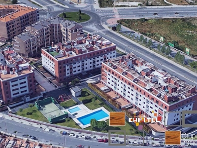 Venta Piso Ávila. Piso de tres habitaciones en Carretera Sonsoles. Buen estado cuarta planta con terraza