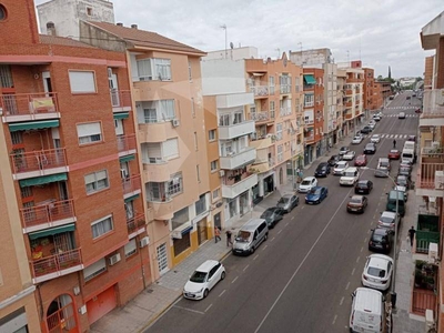 Venta Piso Badajoz. Piso de cuatro habitaciones Buen estado cuarta planta