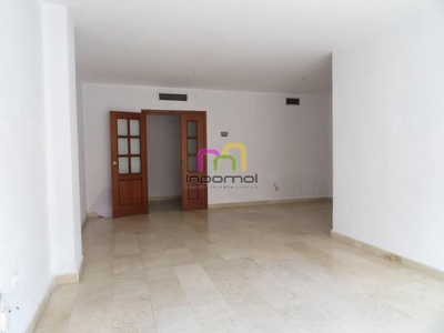 Venta Piso Badajoz. Piso de cuatro habitaciones Segunda planta