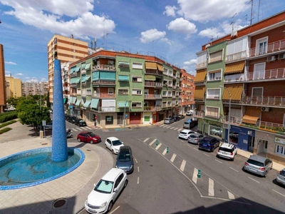 Venta Piso Badajoz. Piso de tres habitaciones en Calle Francisco Luján. Buen estado segunda planta con balcón