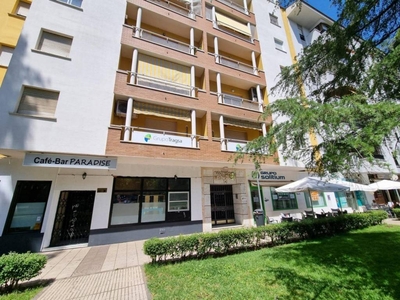 Venta Piso Badajoz. Piso de tres habitaciones Quinta planta con balcón