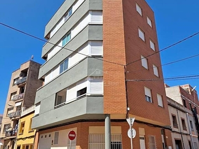Venta Piso Benicarló. Piso de dos habitaciones en Carrer de Navarra. Segunda planta con terraza