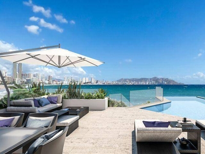 Venta Piso Benidorm. Piso de tres habitaciones