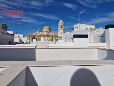 Venta Piso Cádiz. Piso de dos habitaciones Segunda planta con terraza