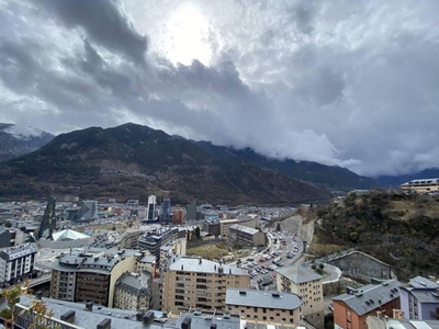 Venta Piso en Calle VILARS. Escaldes-Engordany. Buen estado sexta planta con terraza