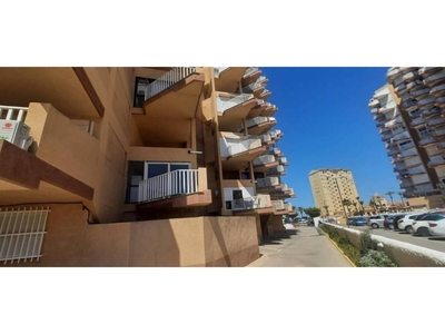 Venta Piso La Manga del Mar Menor. Piso de una habitación en Urbanización Euromanga. Buen estado primera planta con balcón