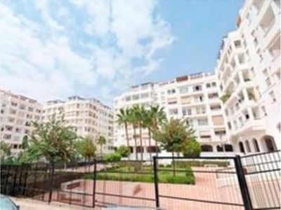 Venta Piso Marbella. Piso de dos habitaciones en Calle LOPEZ DE VEGA. Buen estado sexta planta con terraza