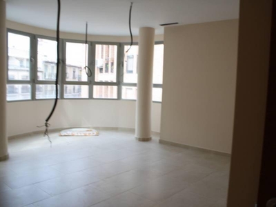 Venta Piso Orihuela. Piso de tres habitaciones Primera planta con terraza