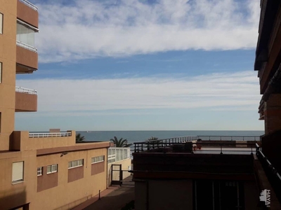 Venta Piso Oropesa del Mar - Orpesa. Piso de dos habitaciones en Passeig Marítim del Mediterrani. Primera planta con terraza