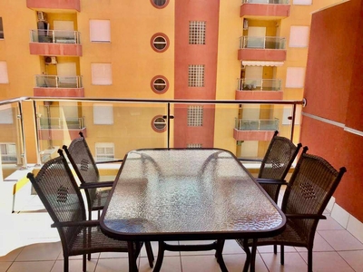 Venta Piso Roquetas de Mar. Piso de tres habitaciones en Calle Santa Ana. Plaza de aparcamiento con terraza
