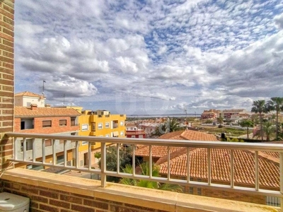 Venta Piso San Miguel de Salinas. Piso de cuatro habitaciones A reformar