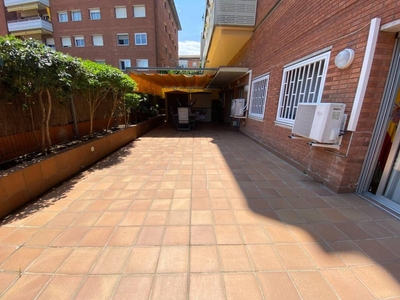Venta Piso Sant Feliu de Llobregat. Piso de tres habitaciones en Laurea Miro. Con terraza