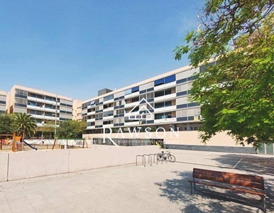 Venta Piso Vilanova i la Geltrú. Piso de tres habitaciones en Cristofol Raventos. Segunda planta con terraza